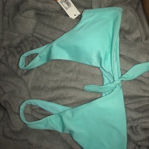 NO boundaries swim top size M